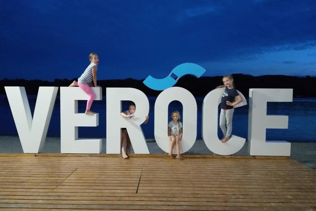 Toelgyerdo Apartman Veroce Экстерьер фото