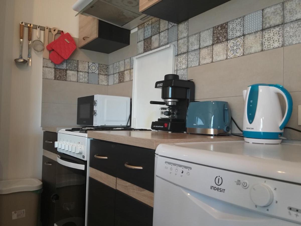 Toelgyerdo Apartman Veroce Экстерьер фото